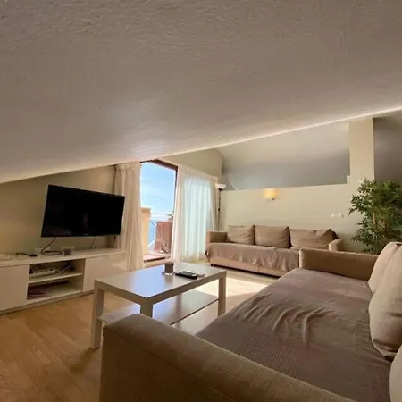 Exclusive Beachfront Penthouse Almayate Alto