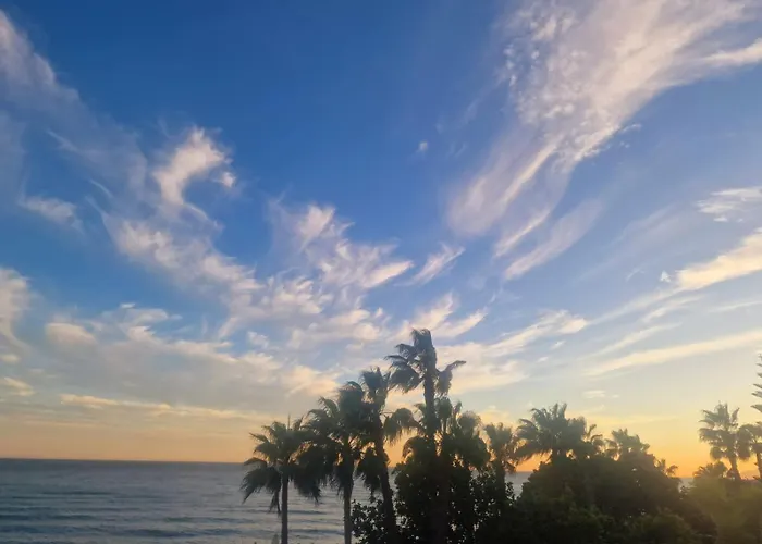 Exclusive Beachfront Penthouse Apartmán *